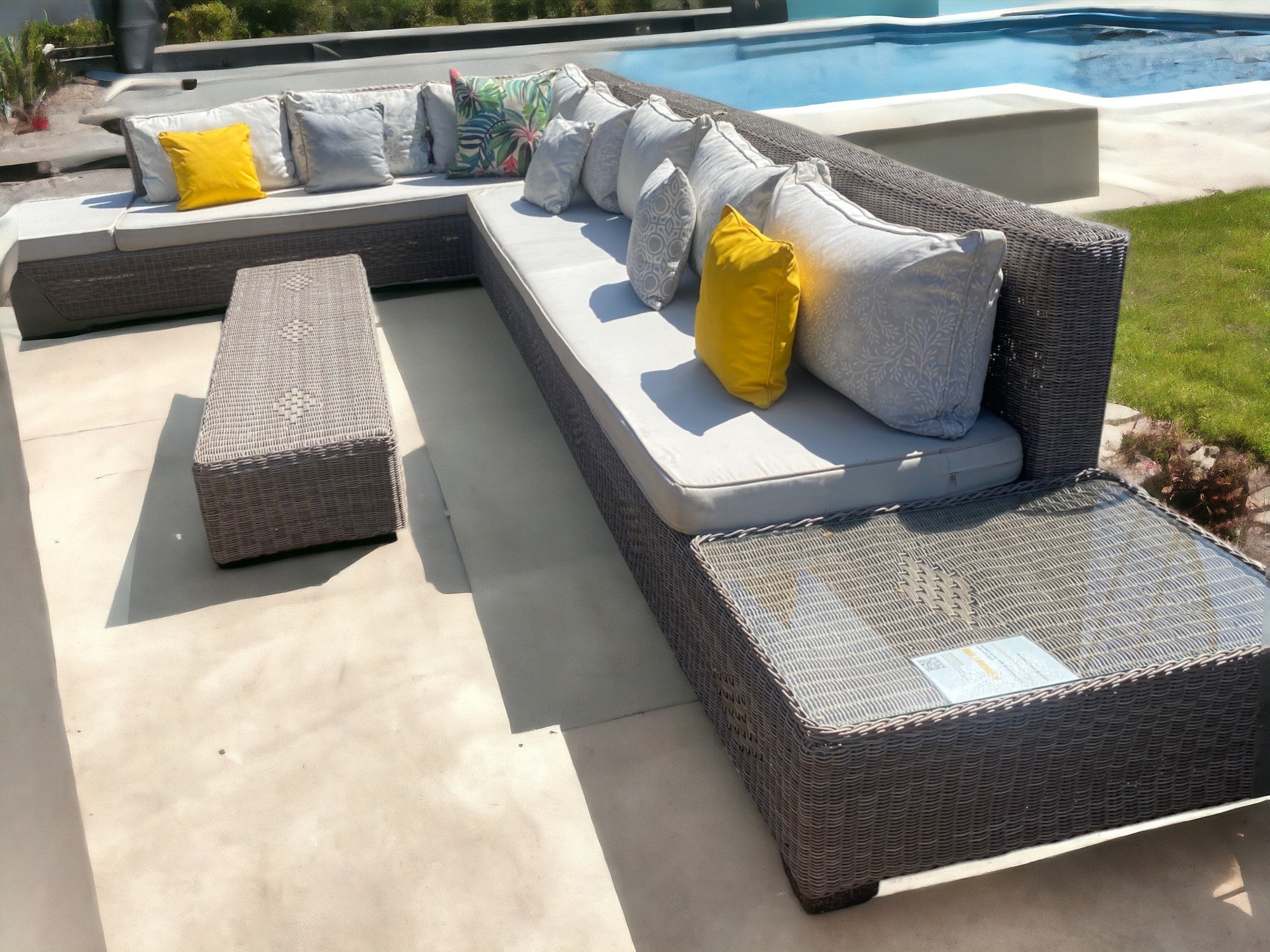 Outdoor Furniture L-shaped corner sofa and Glass table