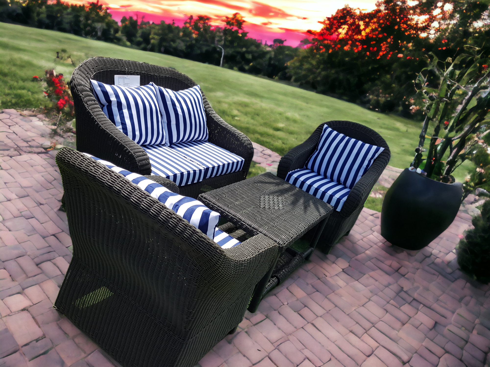 Outdoor Furniture Serengeti 4-Seater  (double weave design)