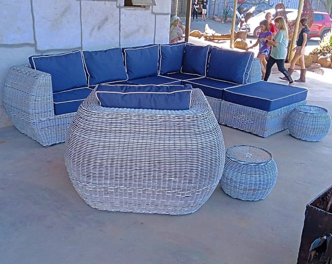 Outdoor Furniture L-shaped Corner Luxury Set 11 Piece  (Bulky Design)