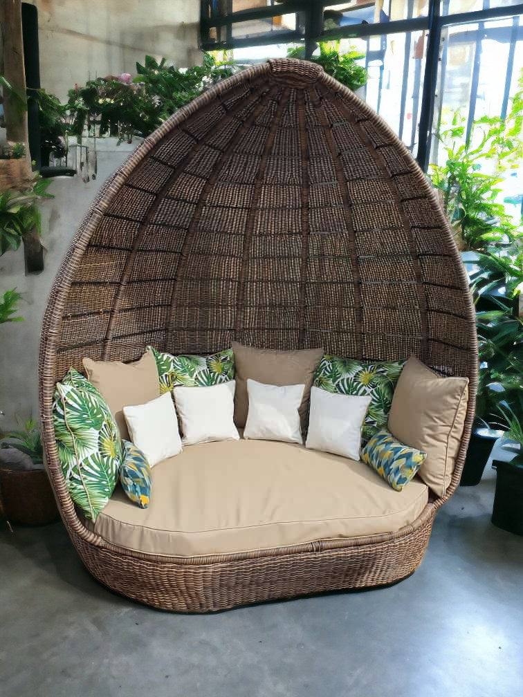 Egg daybed shop