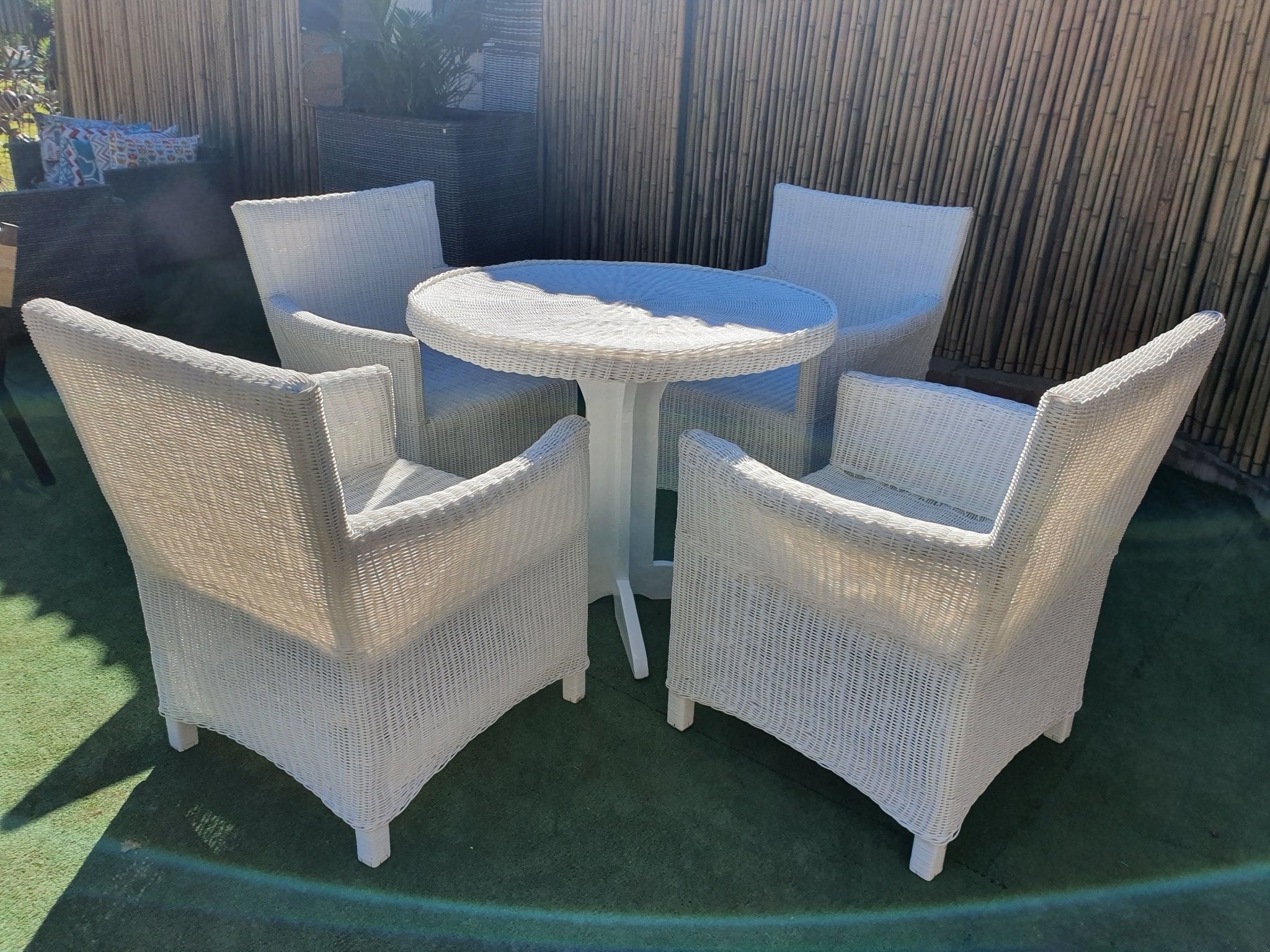 Outdoor Dining room Furniture 4-seater Set ( Roundish Design ) freeshipping - PATIO GURU SHOP